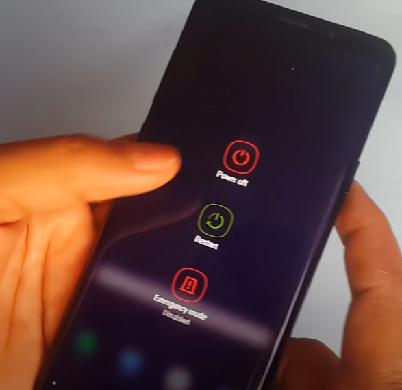 How To Do a Hard Factory Reset Samsung Galaxy S9 or S9 Plus ...