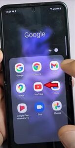How to Use Spit Screen on a Galaxy Z Flip 3