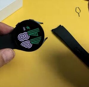 How to Change and Replace the Band Straps on Galaxy Watch 4