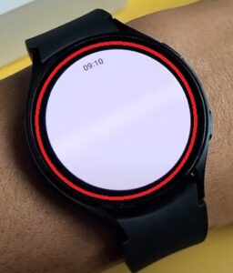 How to Access the Flashlight on a Galaxy Watch 5